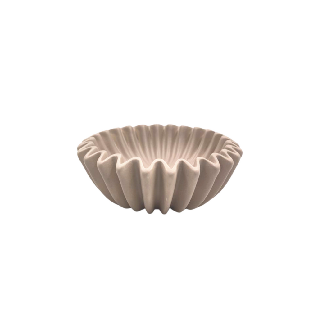 Geplooide Keramische Kom – Taupe (29,5 x 29,5 x 9 cm) ☕