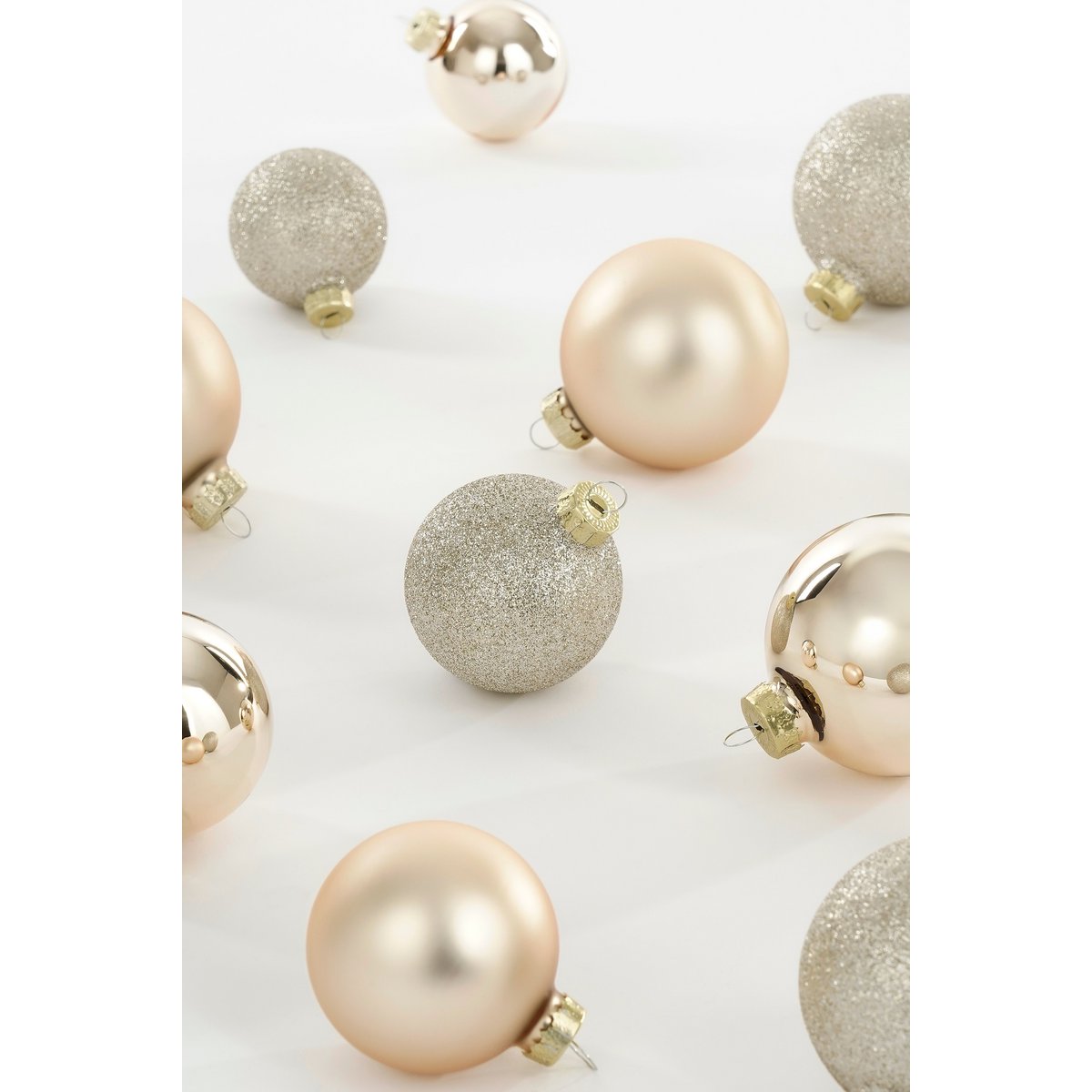Kerstballen Set – 26 Stuks – Ø7 cm – Glas – Crème