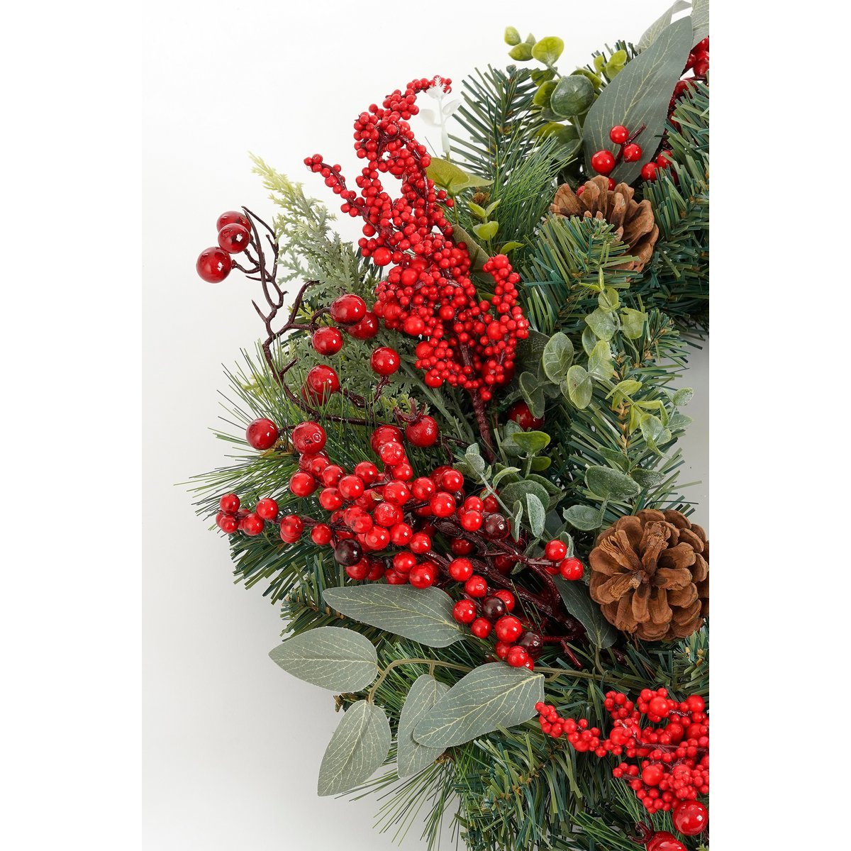 Harvey Kerstkrans met Dennenappels – H12 x Ø50 cm – Rood