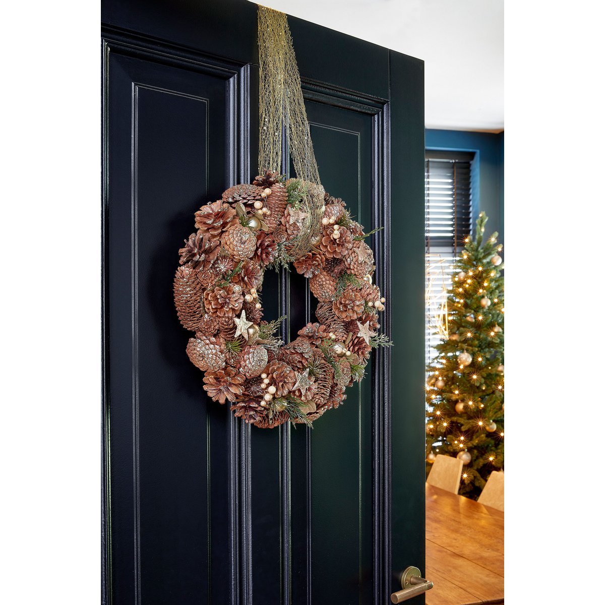 Brant Kerstkrans met Dennenappels - H9 x Ø45 cm - Bruin